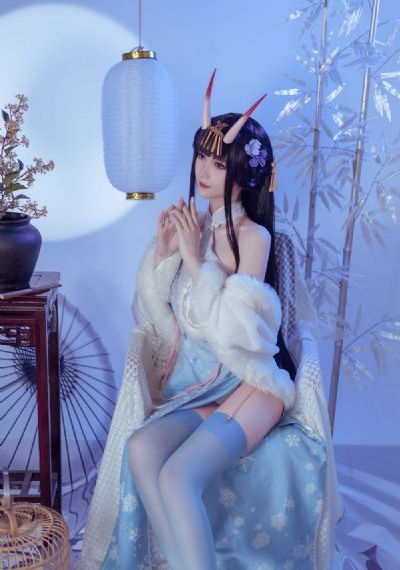 《商务旅游和女老板戴的帽子》_BD手机免费观看完整