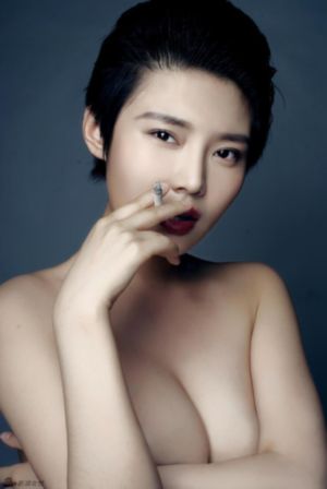 妈妈的职业免费播放_国产剧高清在线